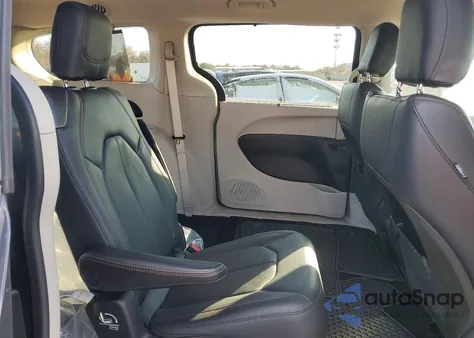 2019 Chrysler Pacifica Touring L из США, поврежденный, VIN 2C4RC1BG2KR733139